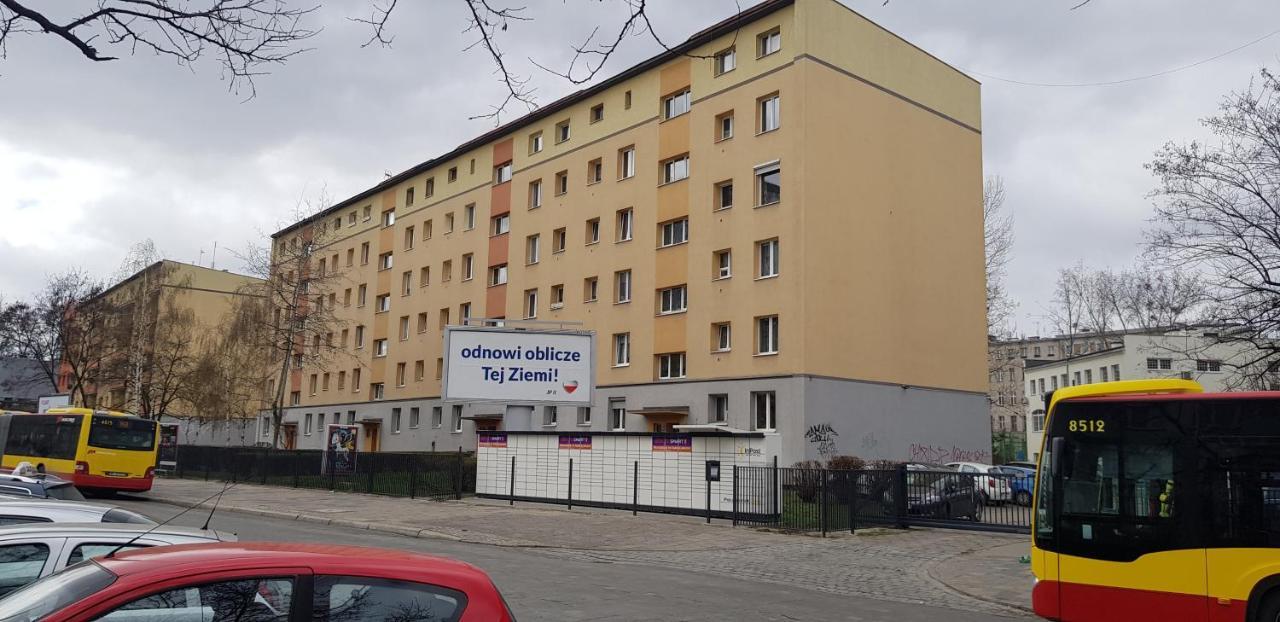 Mieszkanie Jednopokojowe, Ul Dworcowa, Centrum, Parking Gratis!!! Wroclaw Dış mekan fotoğraf